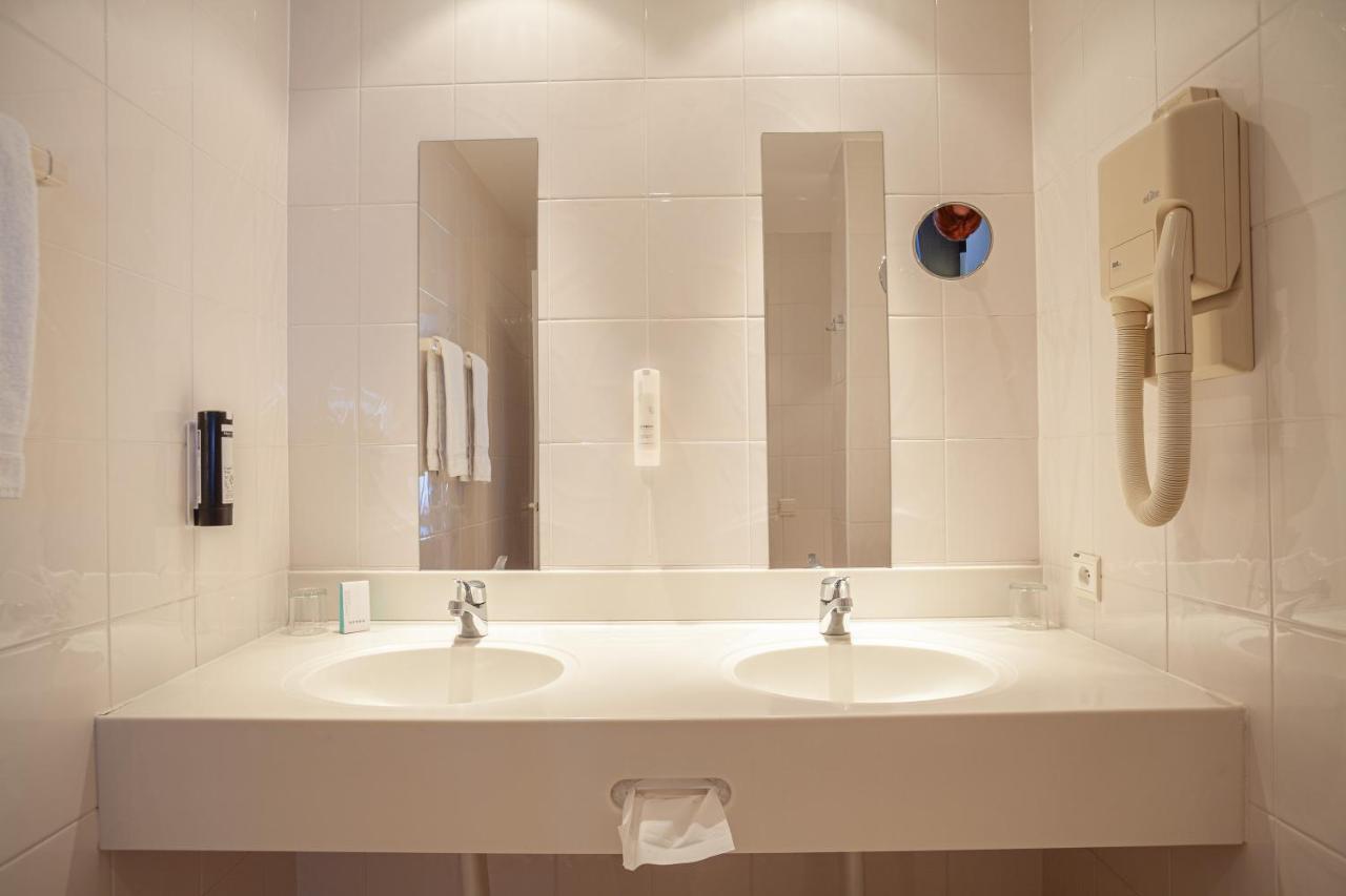 Hotel Monaco Zeebrugge Beach By Rikas Hotels מראה חיצוני תמונה