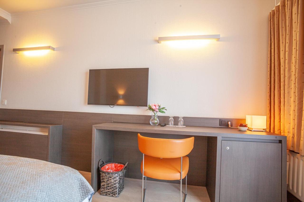Hotel Monaco Zeebrugge Beach By Rikas Hotels מראה חיצוני תמונה