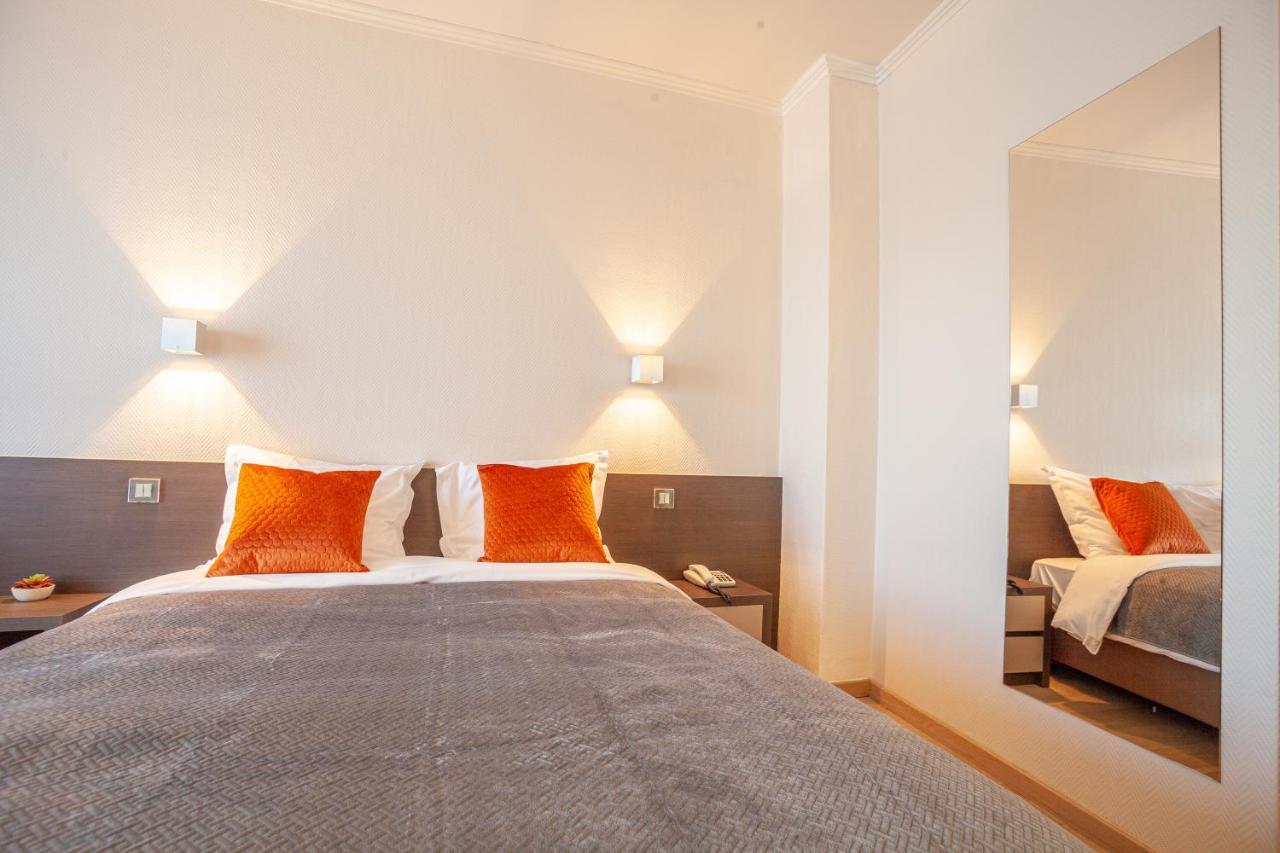 Hotel Monaco Zeebrugge Beach By Rikas Hotels מראה חיצוני תמונה