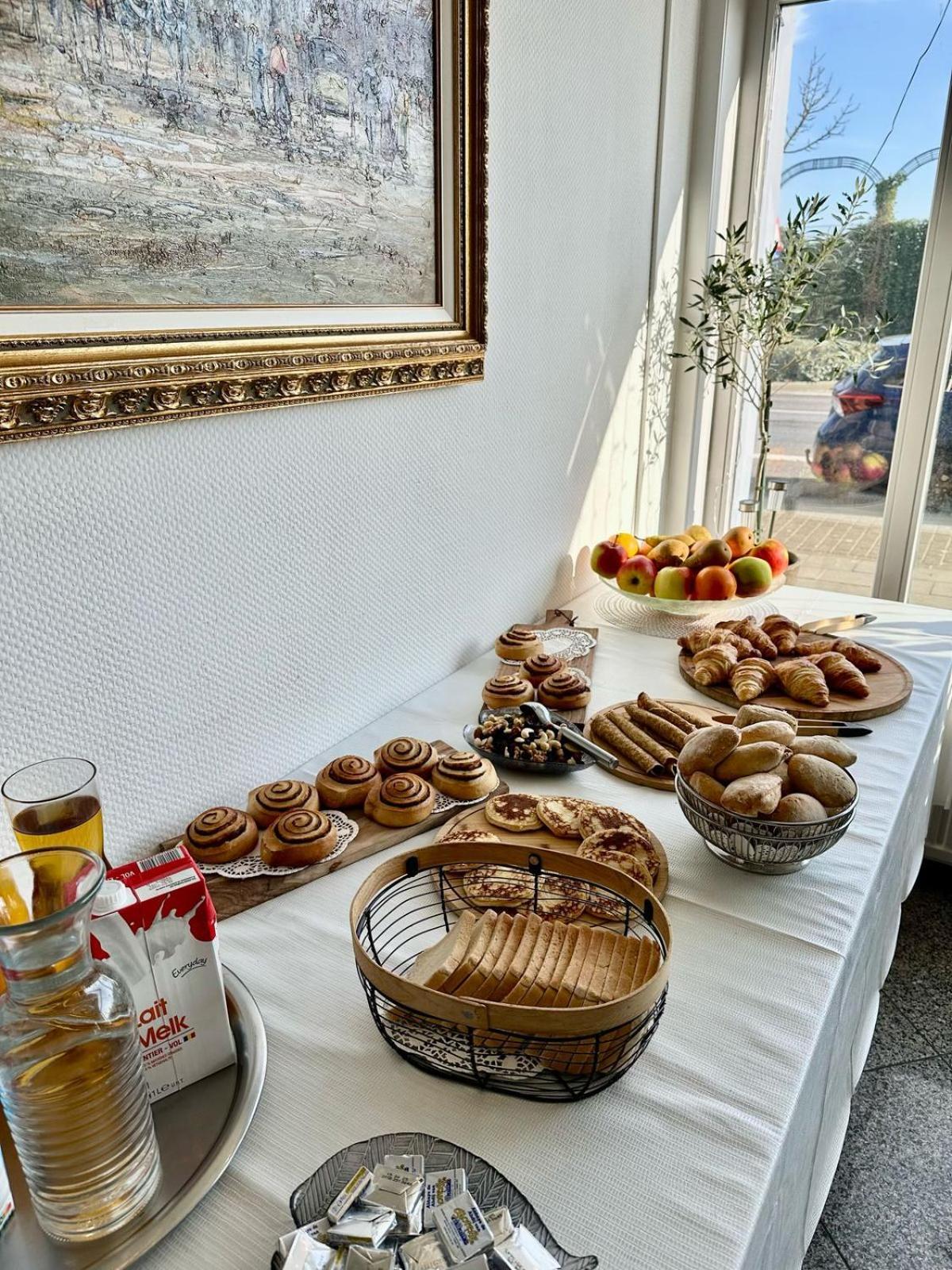 Hotel Monaco Zeebrugge Beach By Rikas Hotels מראה חיצוני תמונה